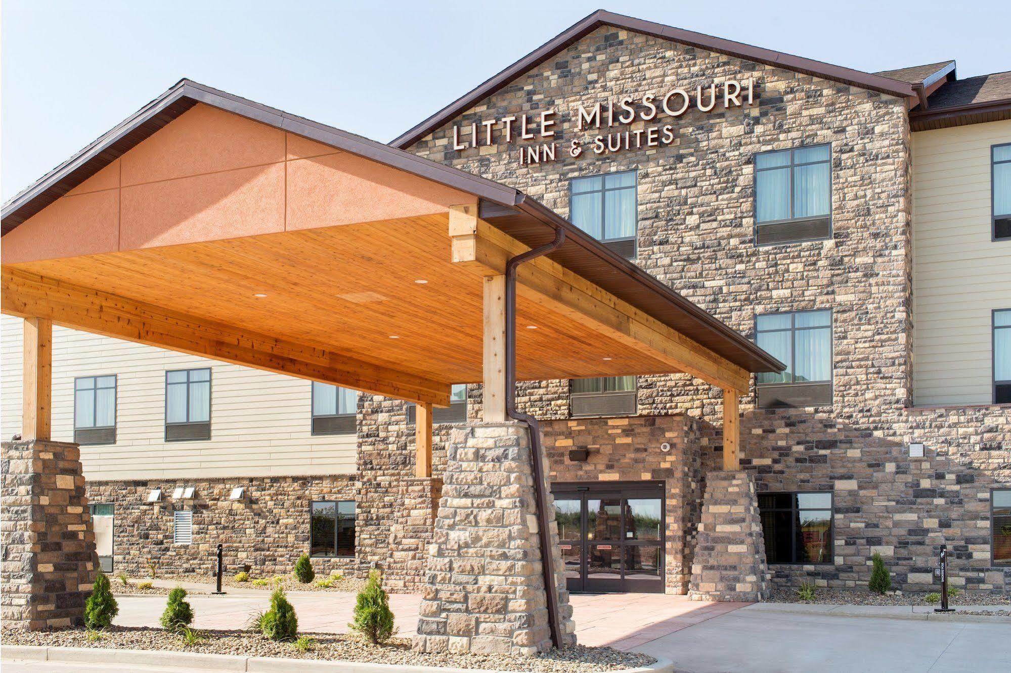 Little Missouri Inn & Suites New Town Ngoại thất bức ảnh