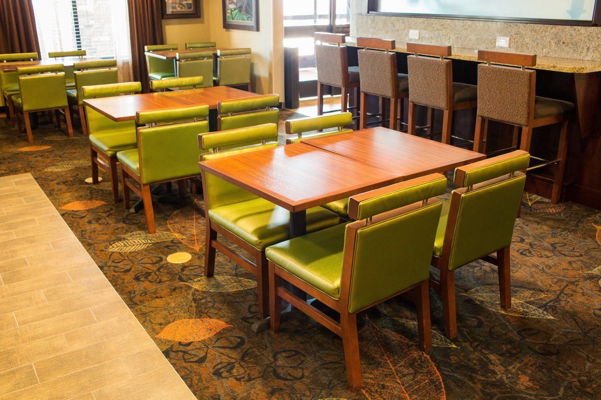 Little Missouri Inn & Suites New Town Ngoại thất bức ảnh